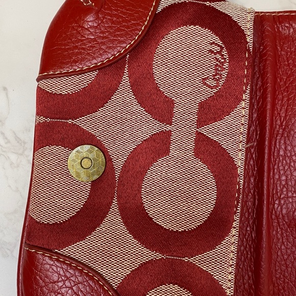 Coach (Small Red Clutch) - Picture 11 of 16